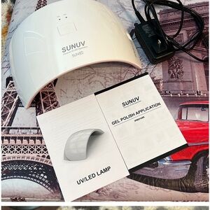 SUNUV 2-in-1 LED/UV LAMP NIB with powder set and gel set